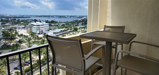 Building Photo - 2800 N Ocean Dr