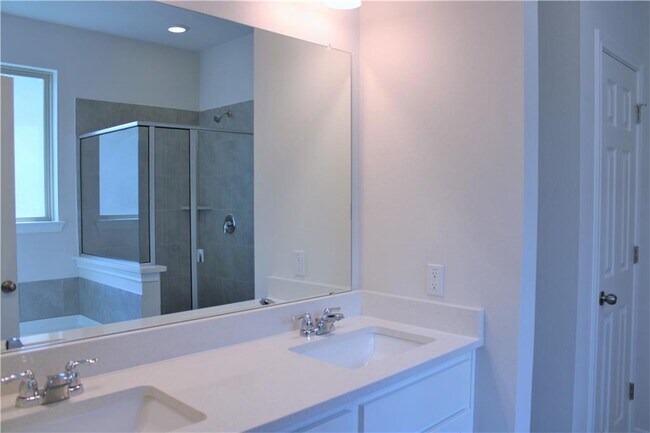 Building Photo - 344 Capstone Rd