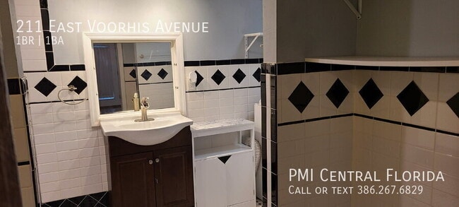 Building Photo - 211 E Voorhis Ave