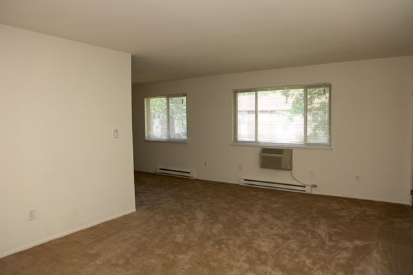 Living Room - Fairview Gardens