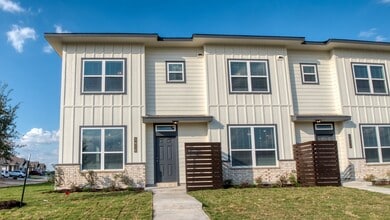 Building Photo - Where Style Meets Comfort: Elevate Your Li...