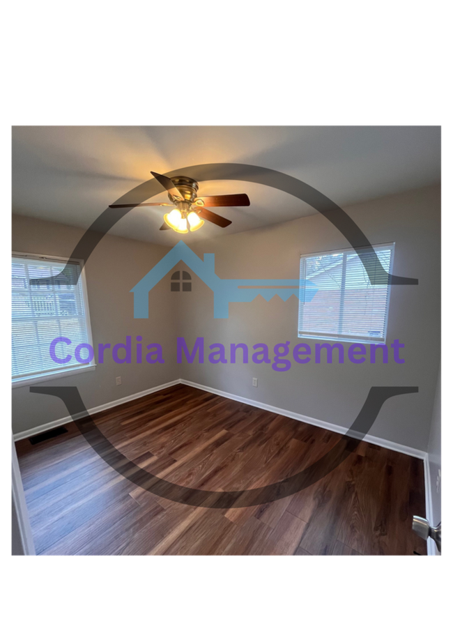 Building Photo - Will not last long!!!!! 3 bedroom Great All electric home in Riverdale!