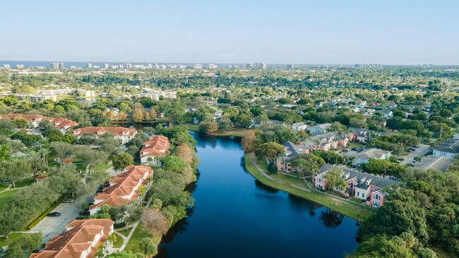 Building Photo - 1365 Crystal Way