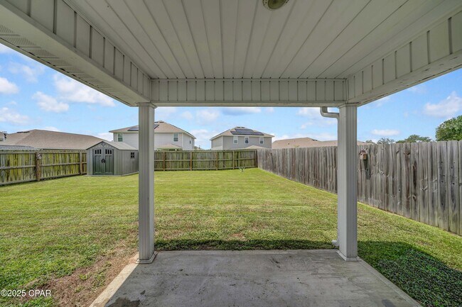Building Photo - 336 Bridge Harbor Dr