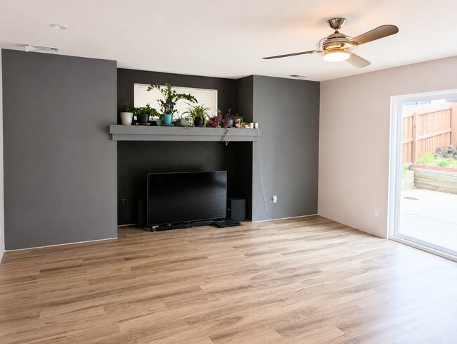 Building Photo - 3 Bedroom Home for Rent in Green Valley Ranch | Pet Friendly | Granite Counters | Near DIA