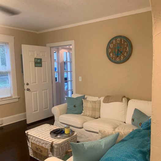 Building Photo - 1325 2nd Ave W