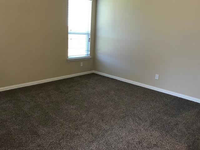 Building Photo - 2105 Washington Park Way