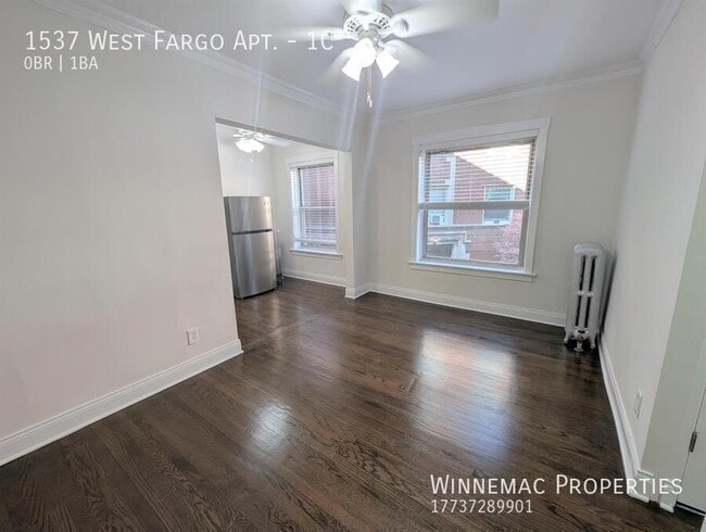 Building Photo - 1537 W Fargo Ave