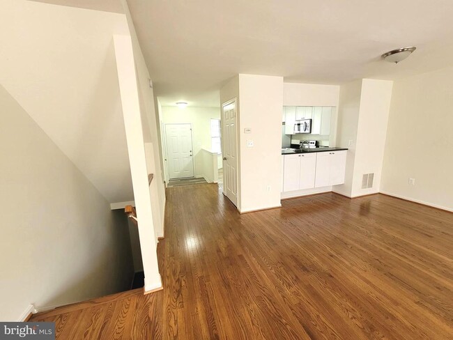 Building Photo - 13689 Wildflower Ln