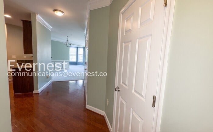 Building Photo - 701 Cobblestone Blvd