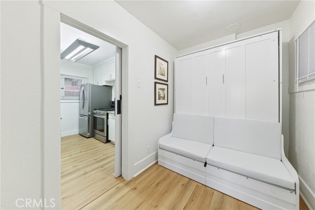 Building Photo - 1146 N Loma Vista Dr