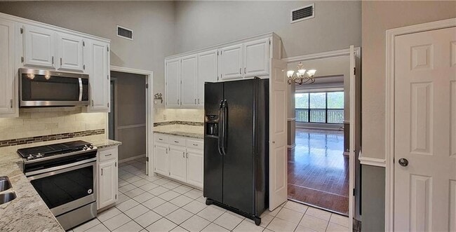 Building Photo - 8900 Mariscal Canyon Dr