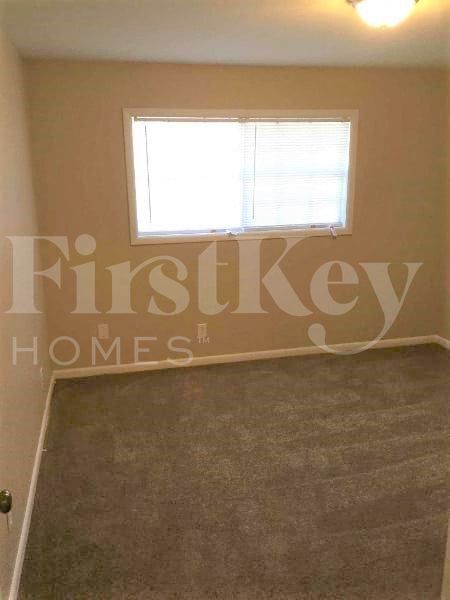 Building Photo - 2364 Tiffany Cir