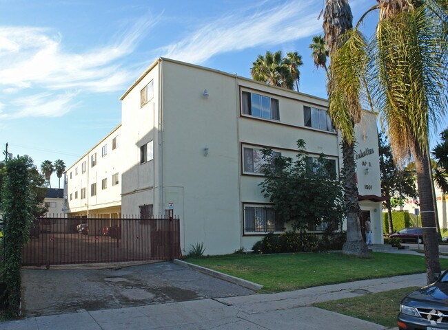 Primary Photo - Manhattan Apartments