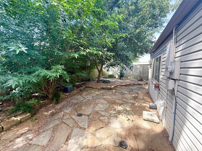 Building Photo - 14831 Royal Birkdale St