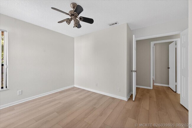 Building Photo - 4467 Carambola Cir S