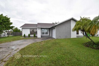 Building Photo - 3541 NW 115th Terrace