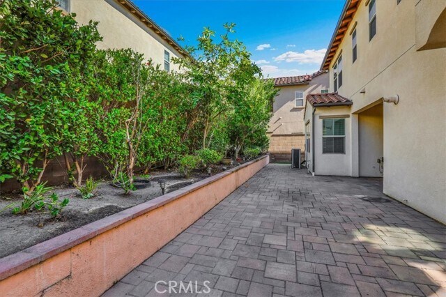 Building Photo - 145 Borrego