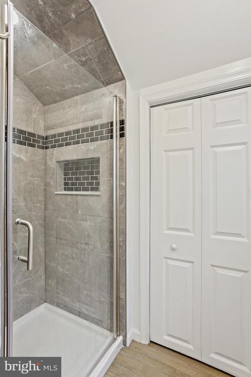 Building Photo - 5707 1st Ave