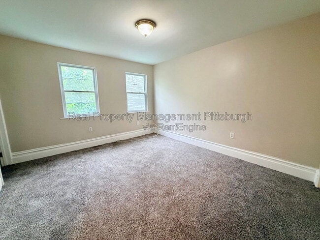 Building Photo - 207 Edmond St