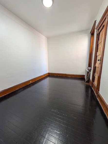 Building Photo - 26 Concord St