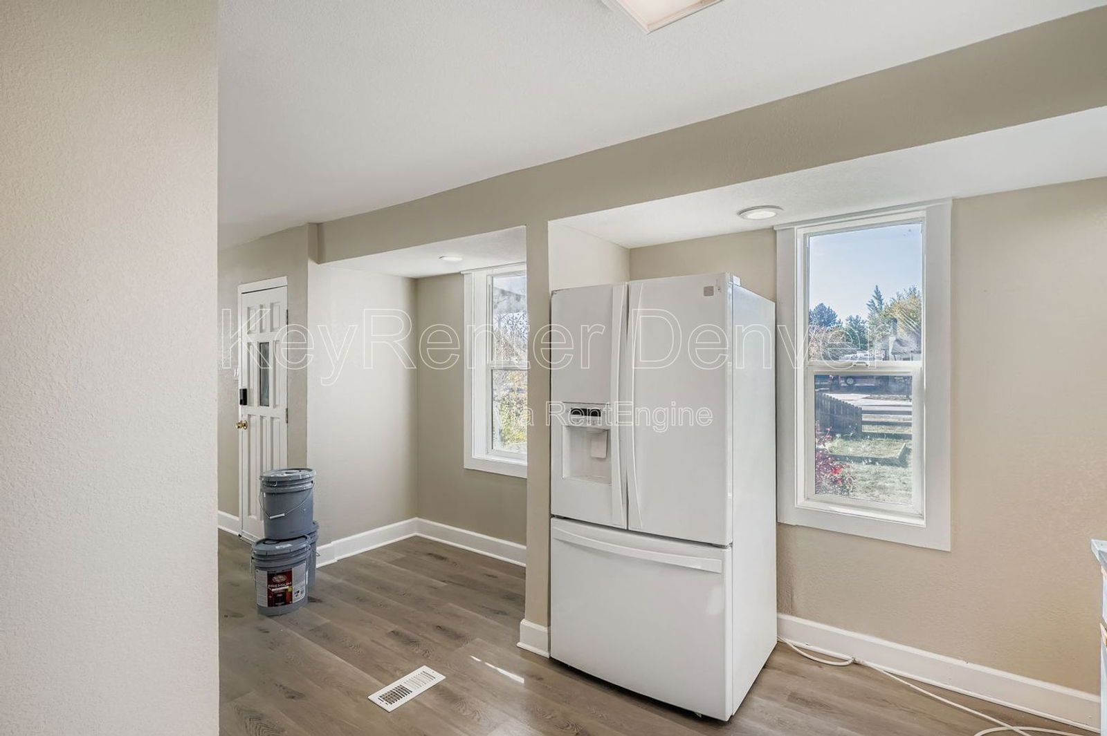 Building Photo - 1010 Jay St