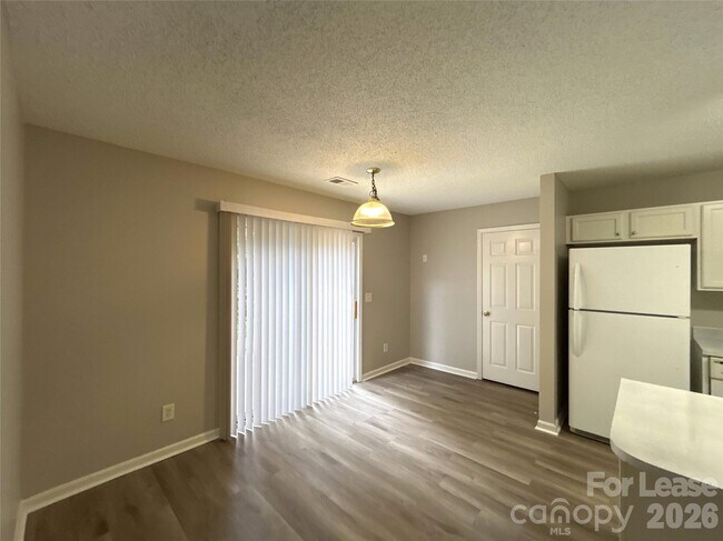 Building Photo - 1839 Olsen Ln