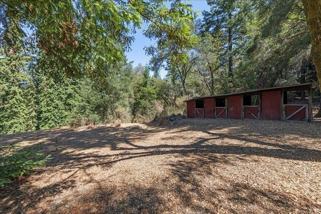 Building Photo - 17337 Debbie Rd