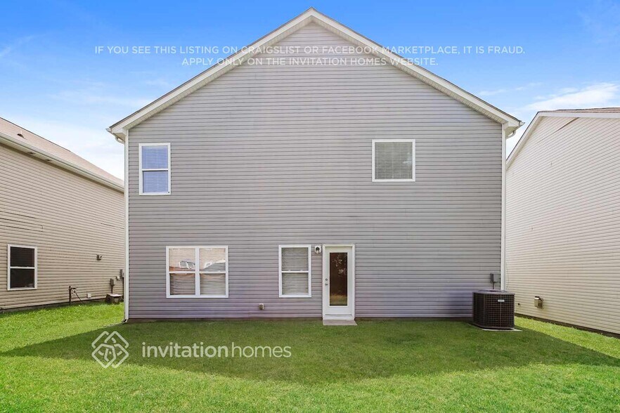 Building Photo - 717 Perth Dr