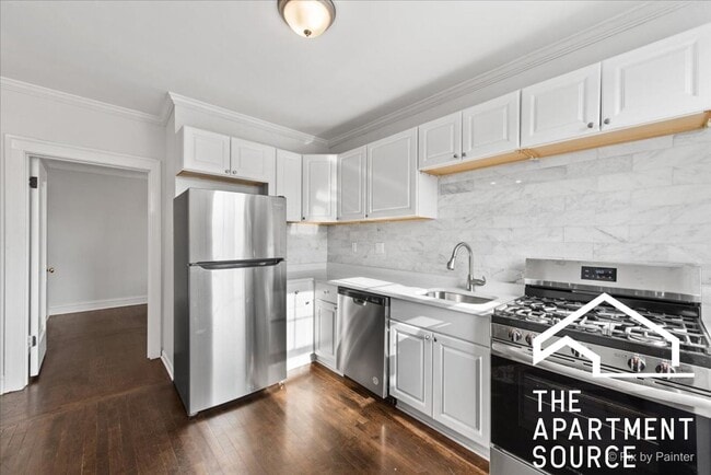 Primary Photo - 5428 N Campbell Ave
