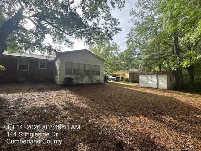 Building Photo - 144 S Ingleside Dr