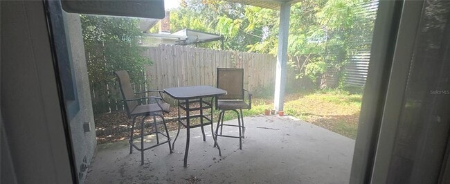 Building Photo - 919 Canton St