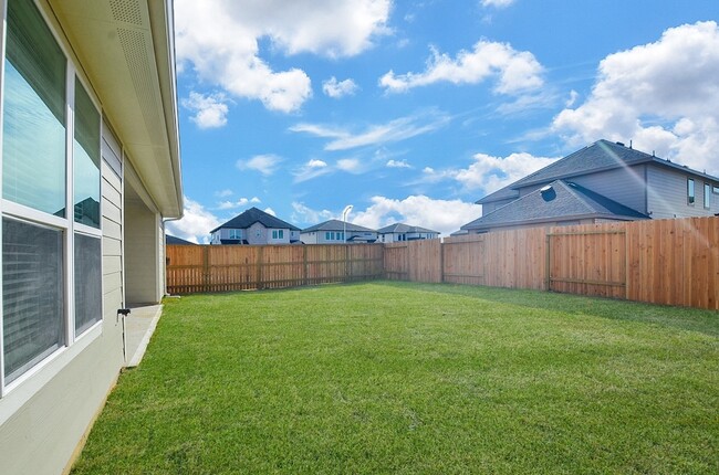 Building Photo - 29203 Pikes Peak Dr