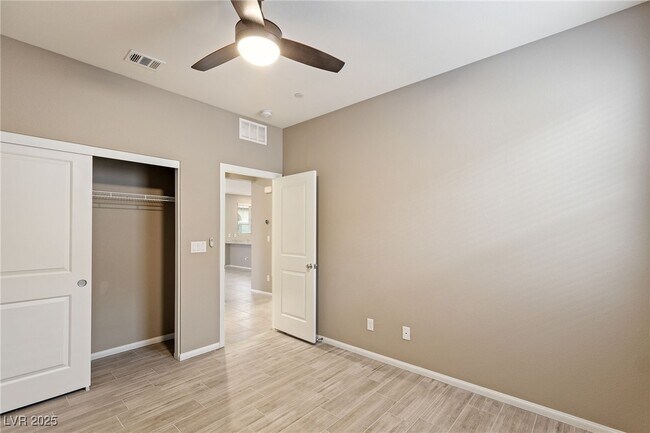 Building Photo - 2698 Frabiele St