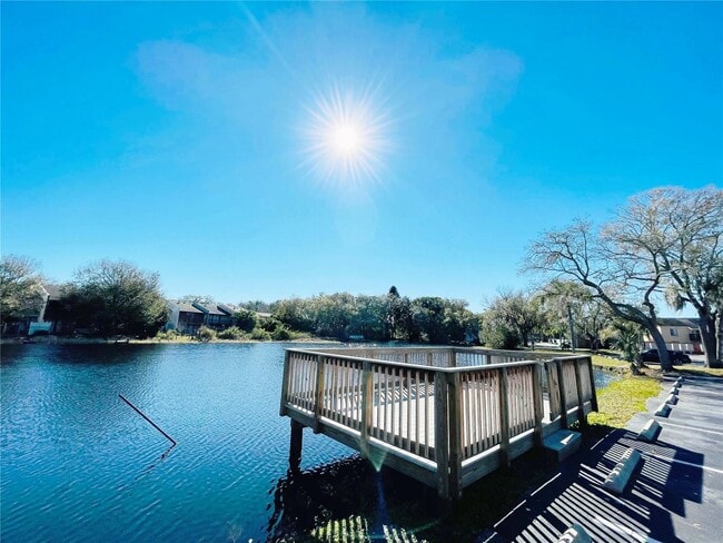 Building Photo - 4127 Dolphin Dr