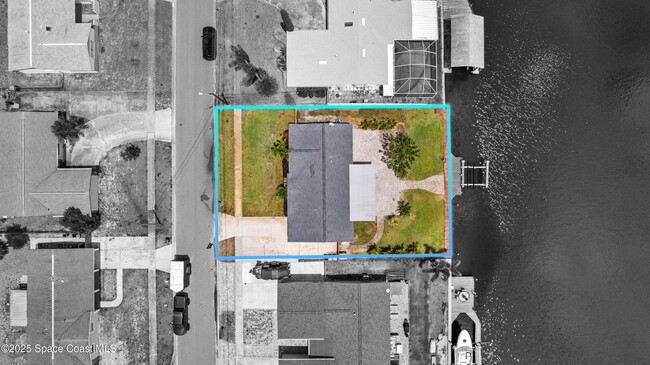 Building Photo - 1140 Montego Bay Dr N
