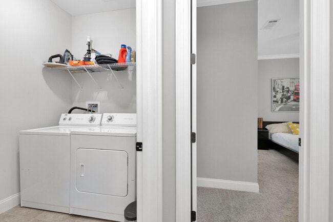 Building Photo - 902 Bay Breeze Cove