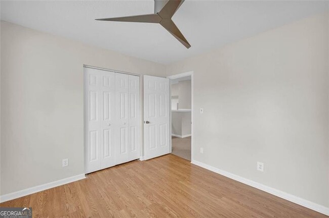 Building Photo - 914 Bradford Ln