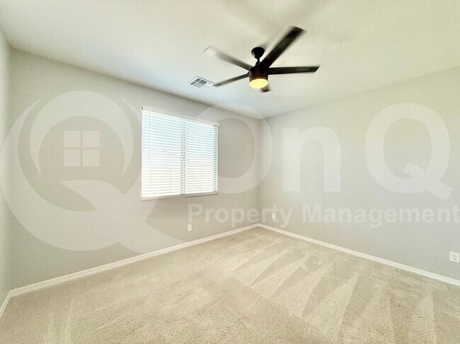 Building Photo - 5523 W Coplen Farms Rd