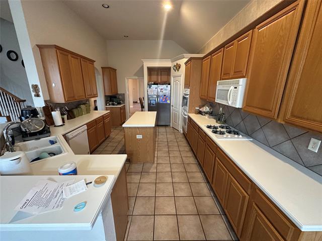 Building Photo - 740 Bonnie Ct