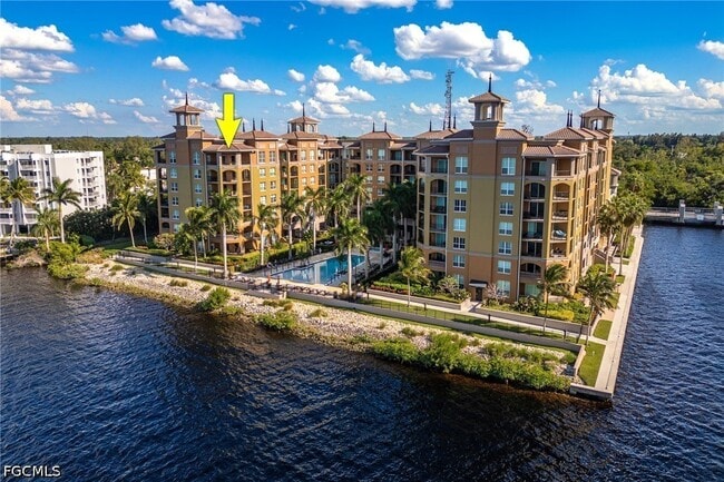 Building Photo - 2825 Palm Beach Blvd