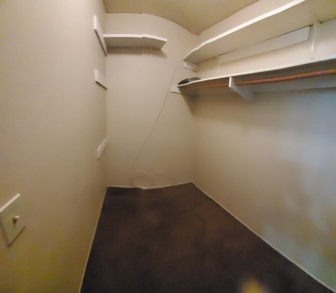 Building Photo - 1862 Pueblo Dr