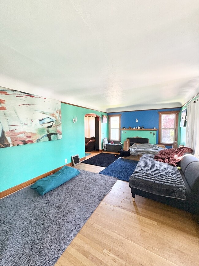 Building Photo - 1218 Gregory Way