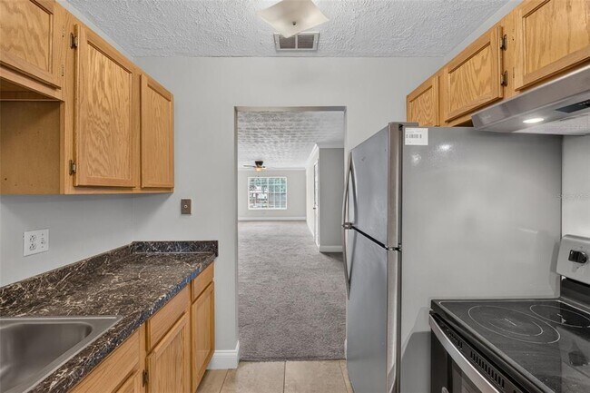 Building Photo - 5301 Hansel Ave