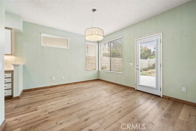 Building Photo - 2244 Black Pine Rd