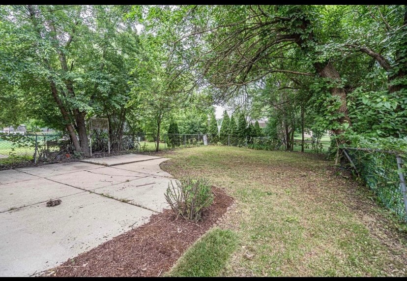Building Photo - 1549 Revere Cir