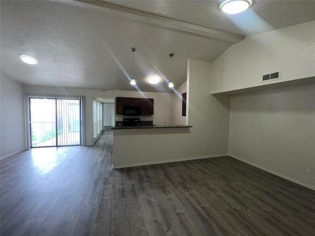 Building Photo - 4604 Nervin St