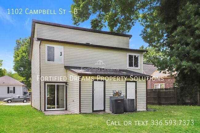Building Photo - 1102 Campbell St