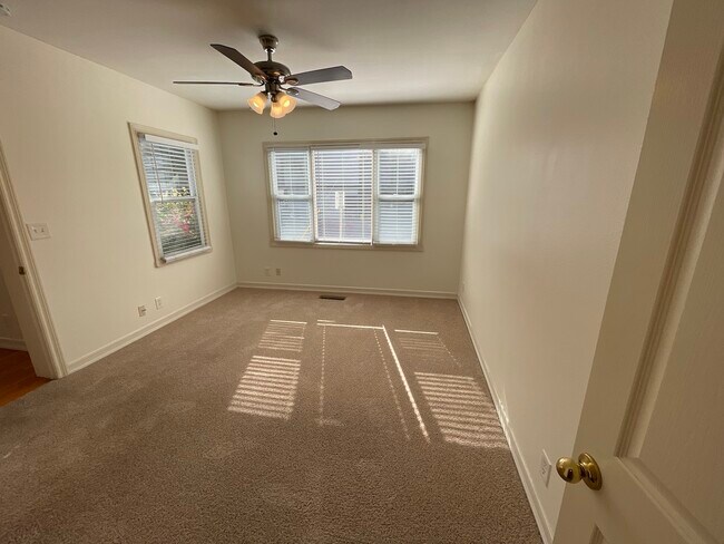Building Photo - 430 Olive Street