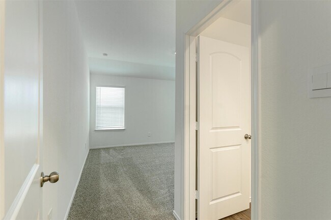 Building Photo - 21311 Violet Dusk Dr